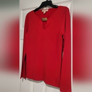 Michael Kors top, size S, can fit a size M